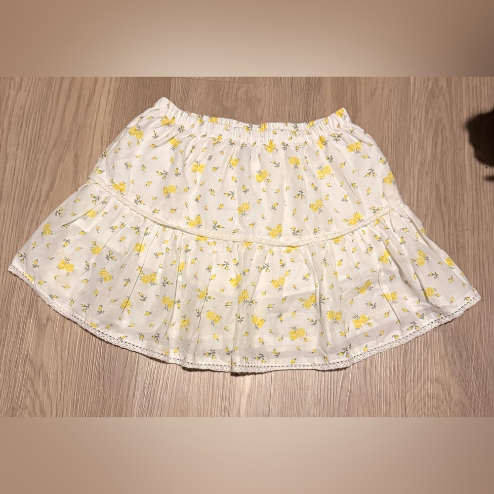 Divided Yellow and White Floral Mini Skirt